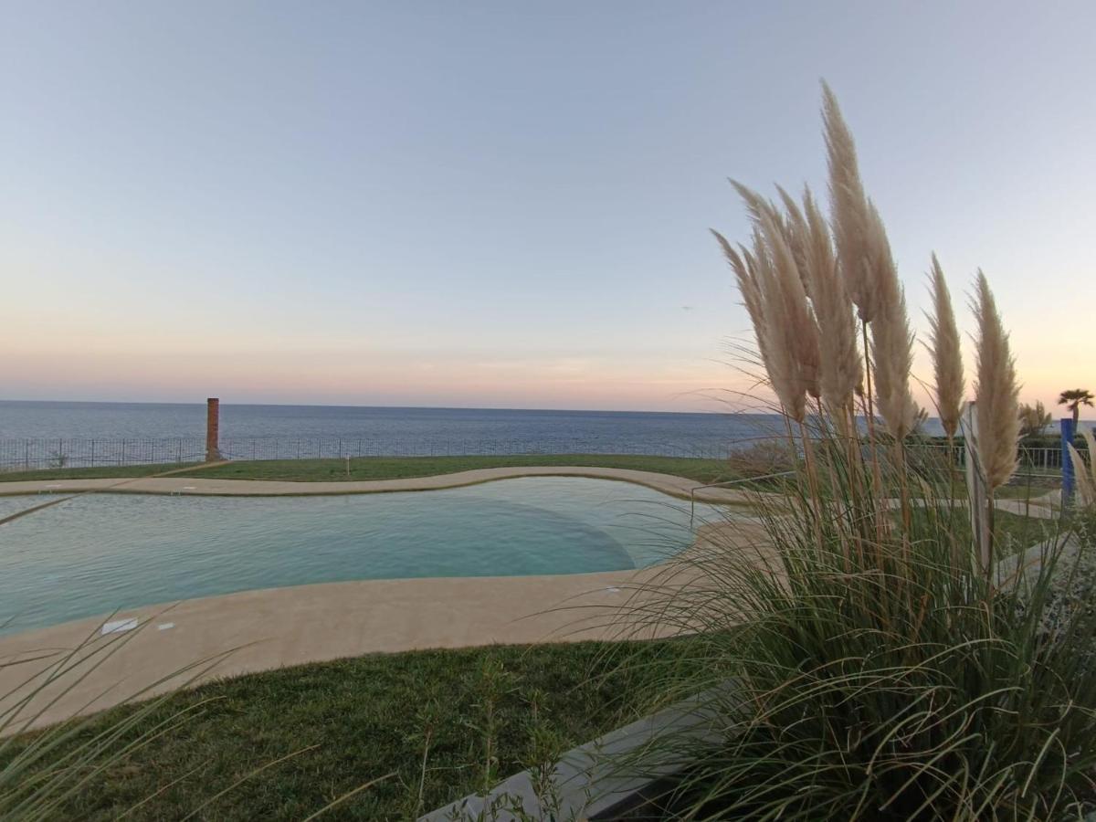 Appartamento Romantico Con Piscina Cervo Exterior photo